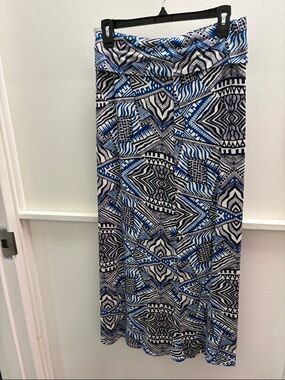 Olive & Oak Blue and Black Tribal Print Maxi Skirt- NWT